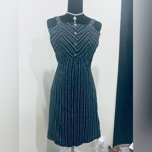 Reitman’s Sleeveless button down Midi dress